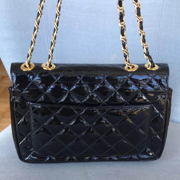 Vintage Black Patent Leather Shoulder Bag - Picture 2 of 8